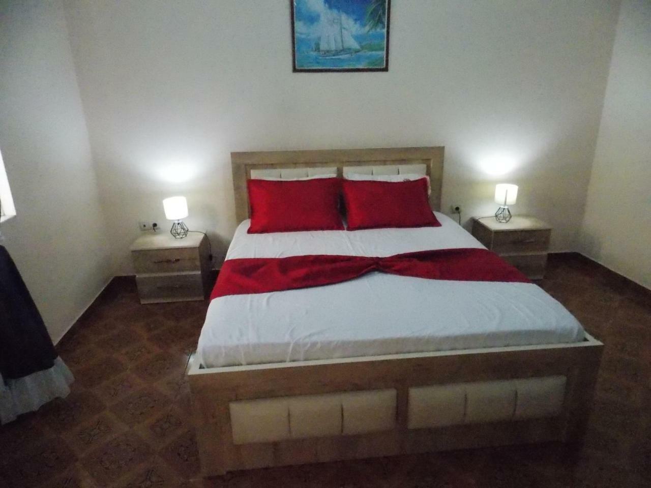 Appartement Dejvi Sarandë