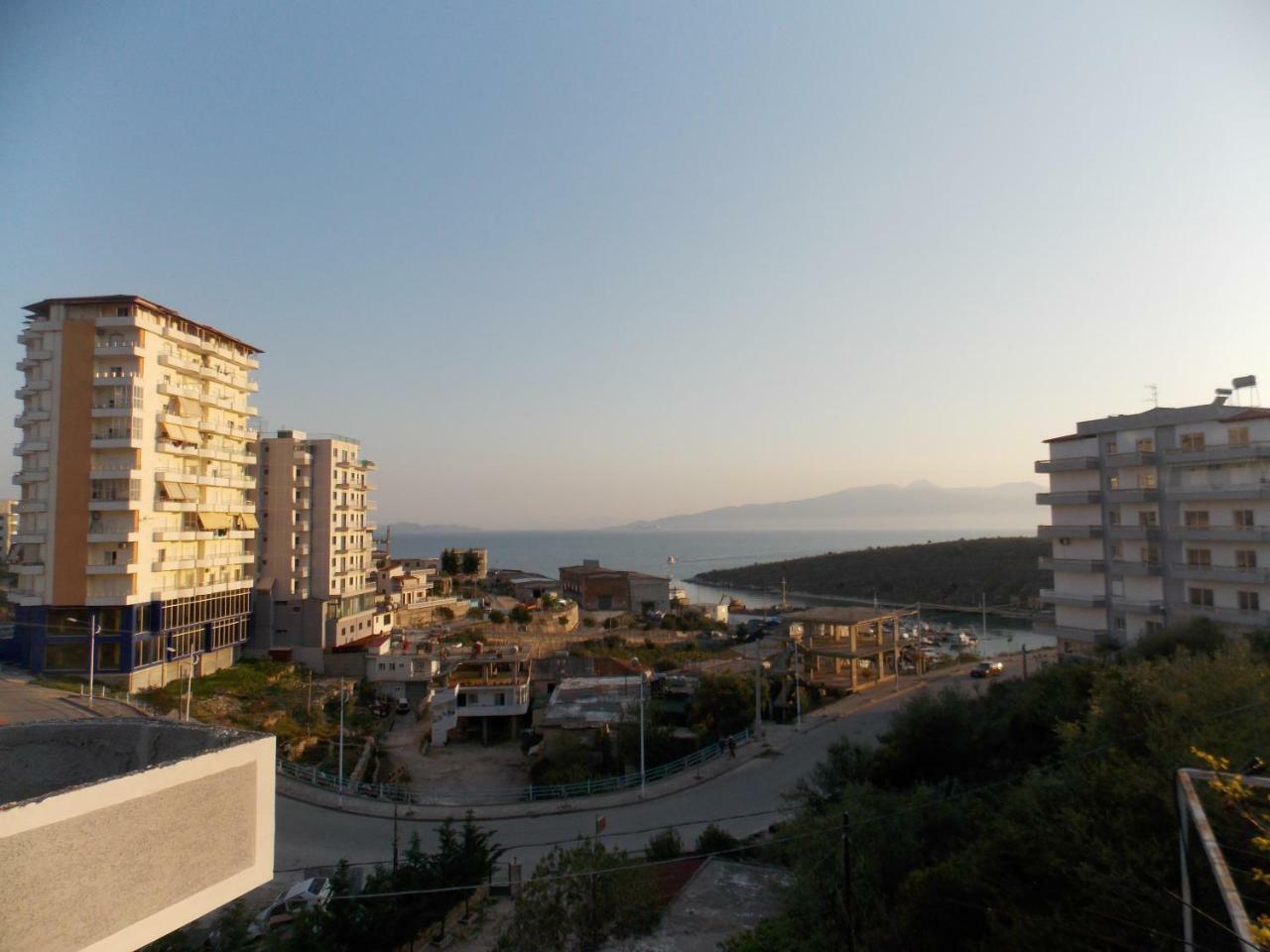Dejvi Appartement *
